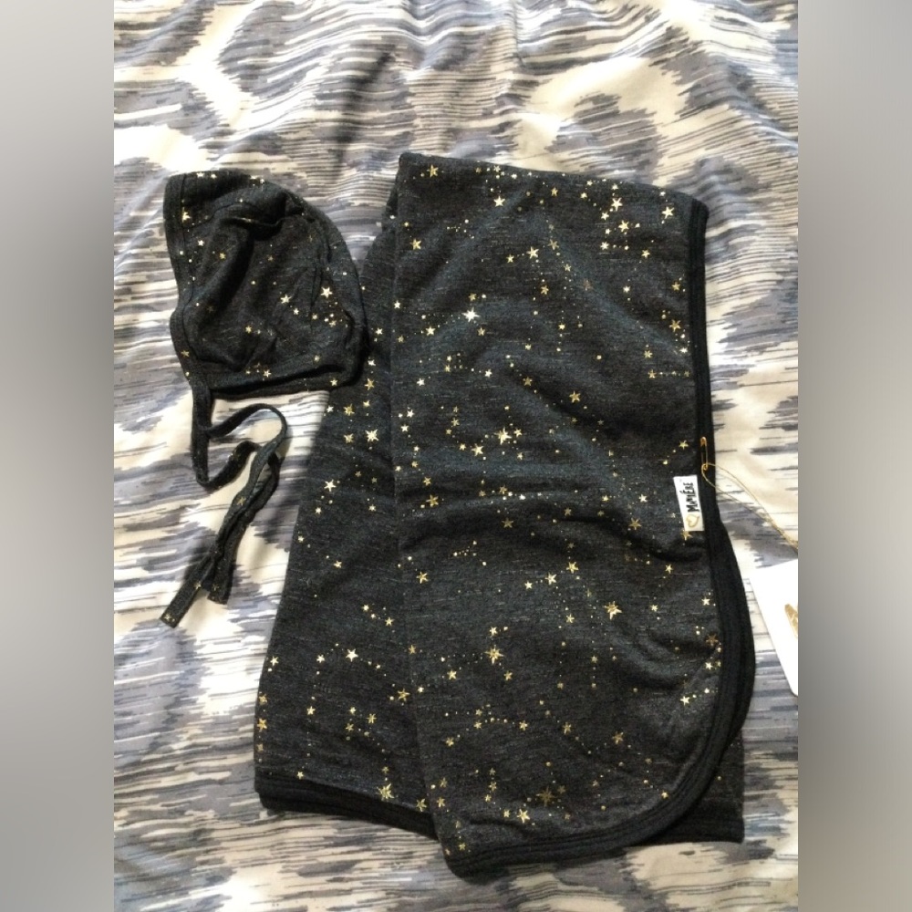 NWT Maniere baby bonnet and blanket